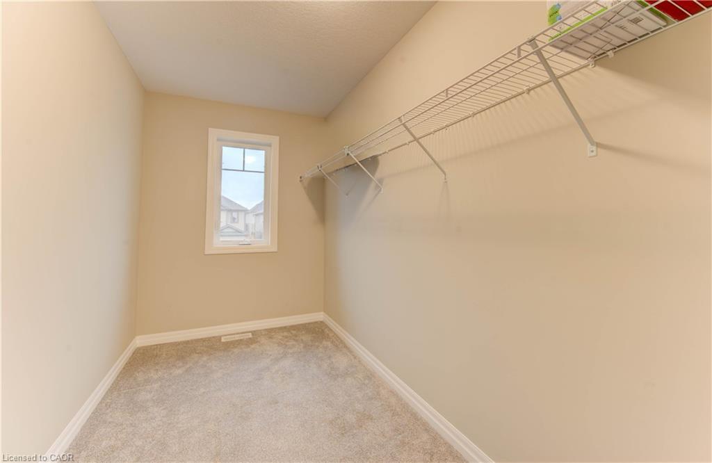 153 Mountain Holly Court, Waterloo, ON - Indoor