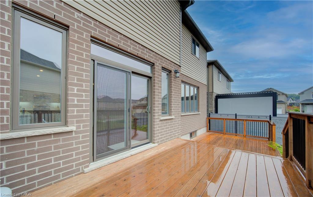 153 Mountain Holly Court, Waterloo, ON - Outdoor With Deck Patio Veranda With Exterior