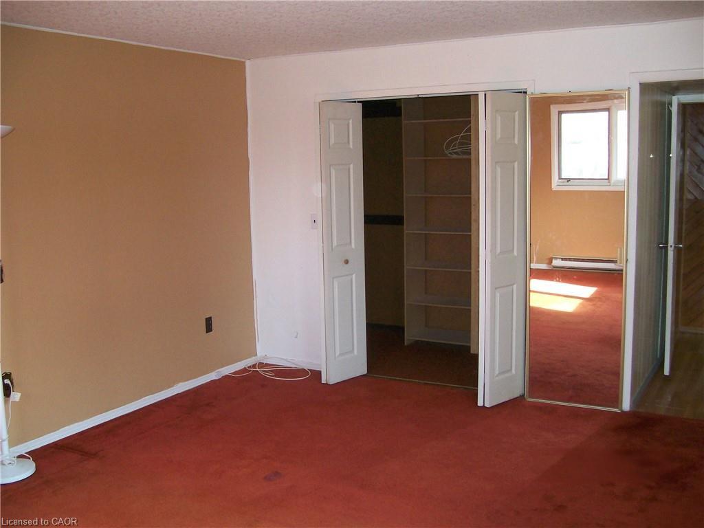 374 Victoria Road N, Guelph, ON - Indoor Photo Showing Other Room