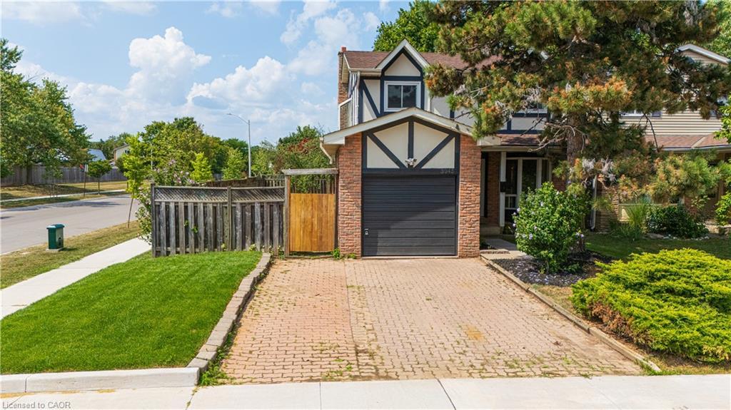 3045 Driftwood Drive, Burlington, ON - Outdoor