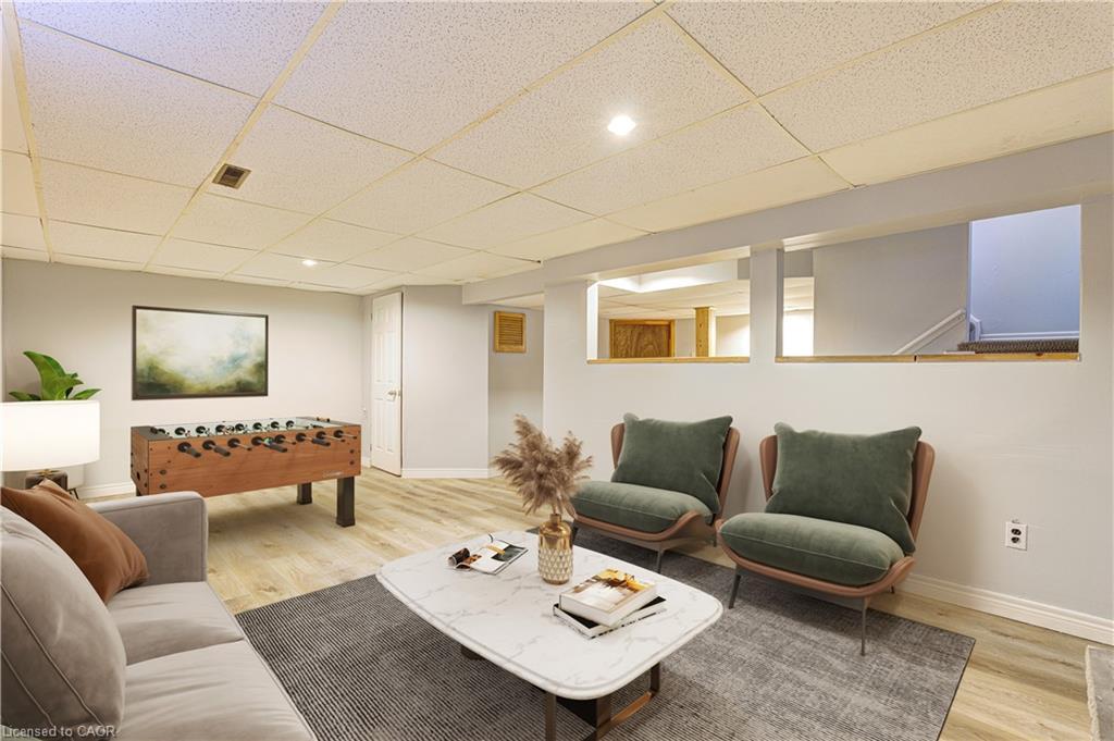 3045 Driftwood Drive, Burlington, ON - Indoor