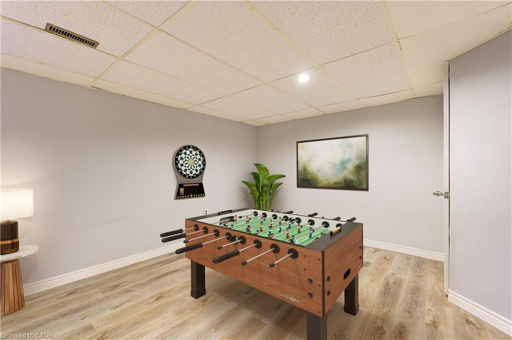 3045 Driftwood Drive, Burlington, ON - Indoor Photo Showing Other Room