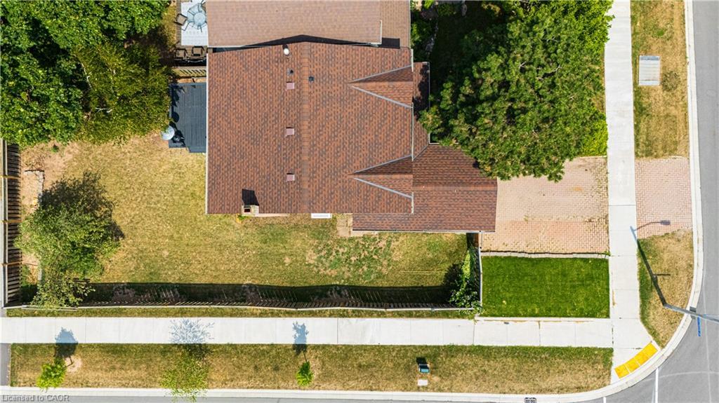 3045 Driftwood Drive, Burlington, ON - Outdoor