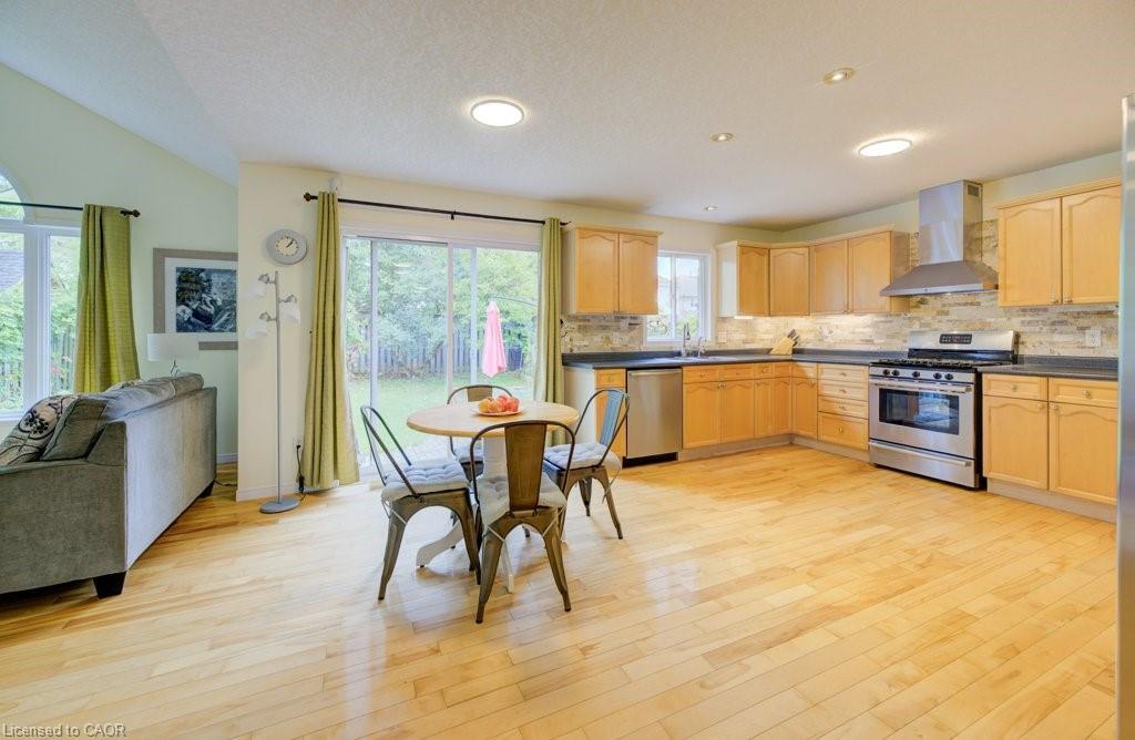 704 Shediac Crescent, Waterloo, ON - Indoor