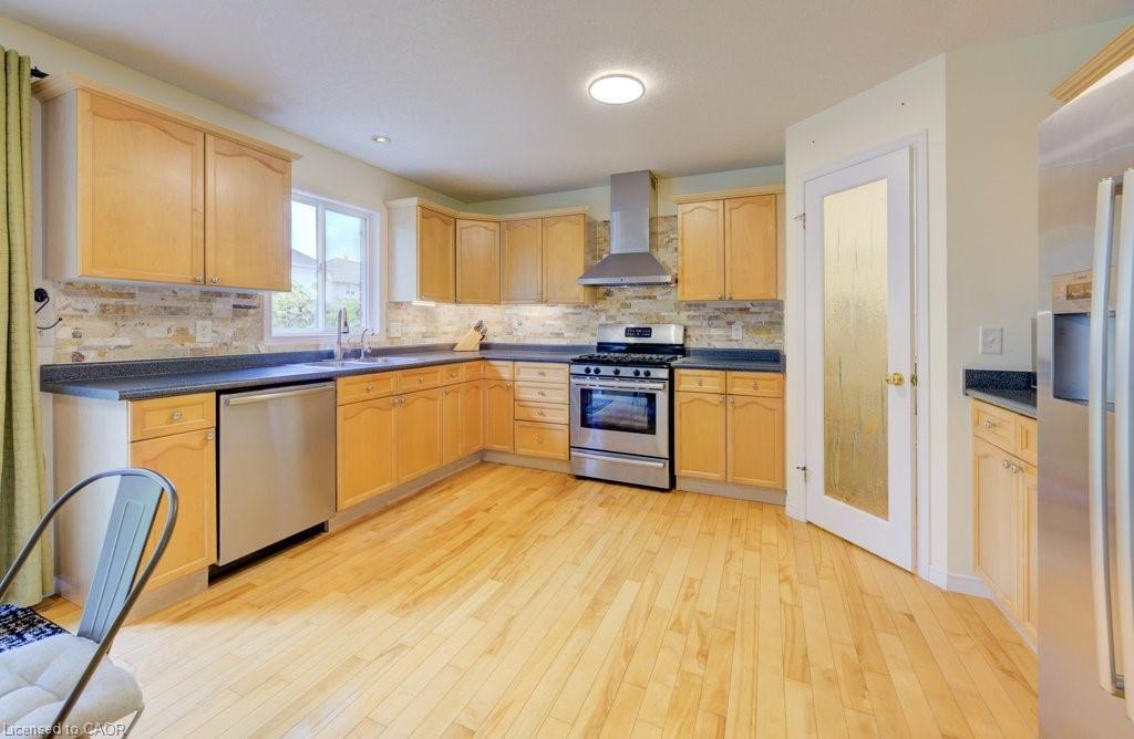 704 Shediac Crescent, Waterloo, ON - Indoor Photo Showing Kitchen With Stainless Steel Kitchen With Double Sink