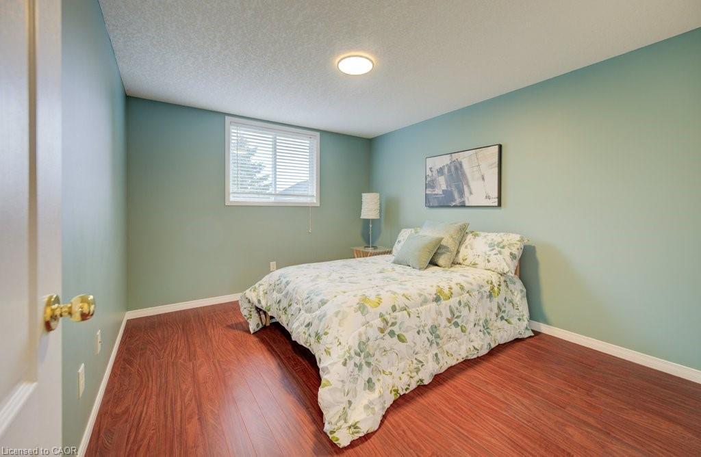 704 Shediac Crescent, Waterloo, ON - Indoor Photo Showing Bedroom