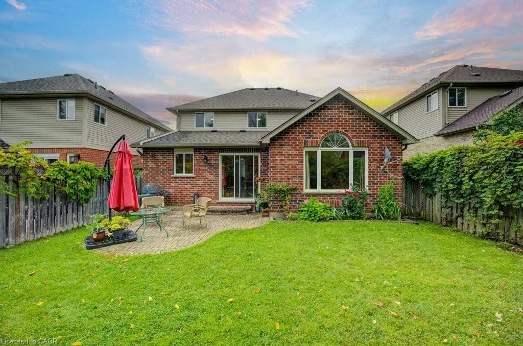704 Shediac Crescent, Waterloo, ON - Outdoor