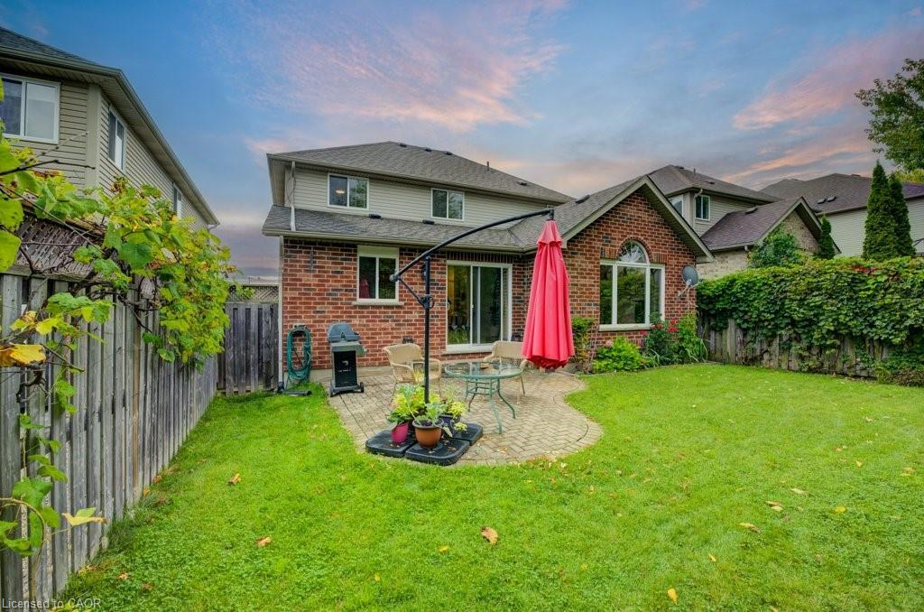 704 Shediac Crescent, Waterloo, ON - Outdoor
