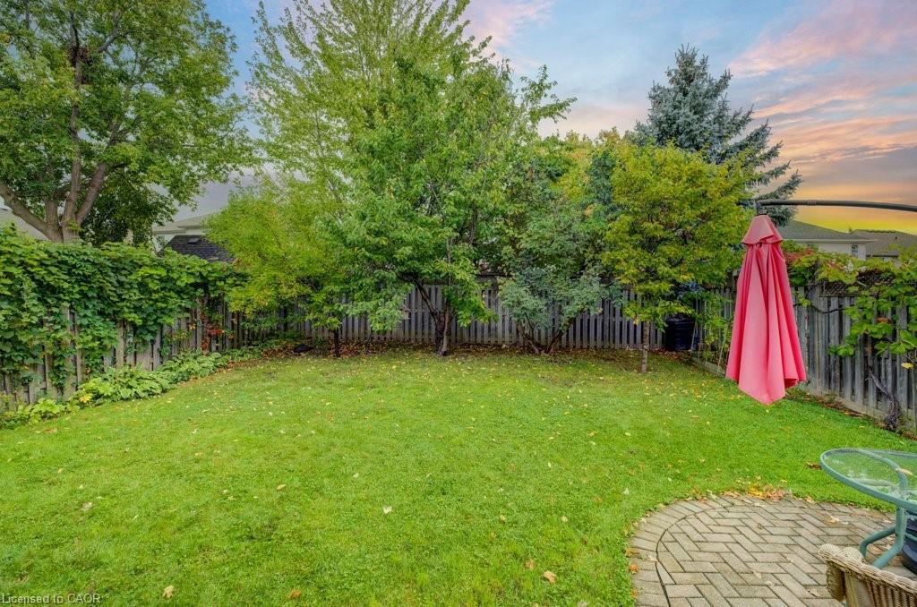 704 Shediac Crescent, Waterloo, ON - Outdoor