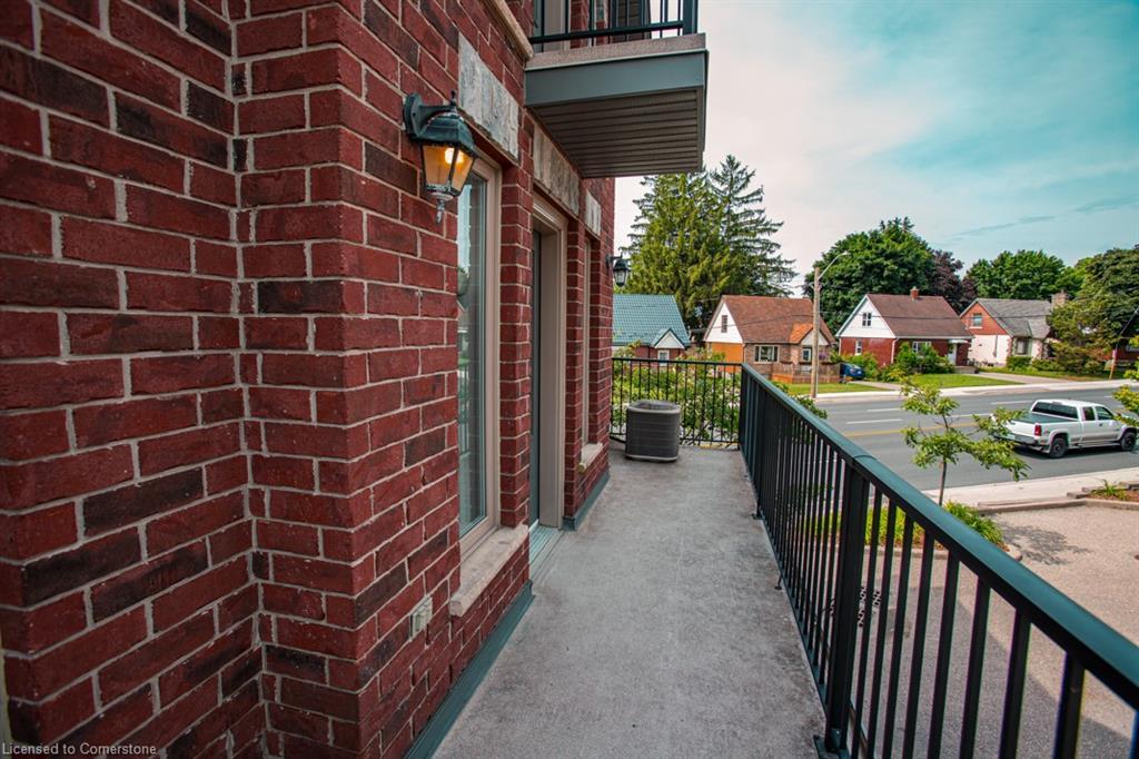 B-489 East Avenue, Kitchener, ON - Outdoor With Exterior