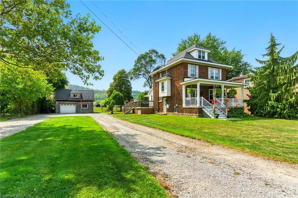 908 Highway 8, Hamilton, ON - Outdoor With Facade