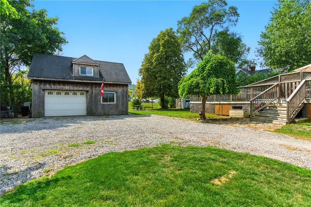 908 Highway 8, Hamilton, ON - Outdoor