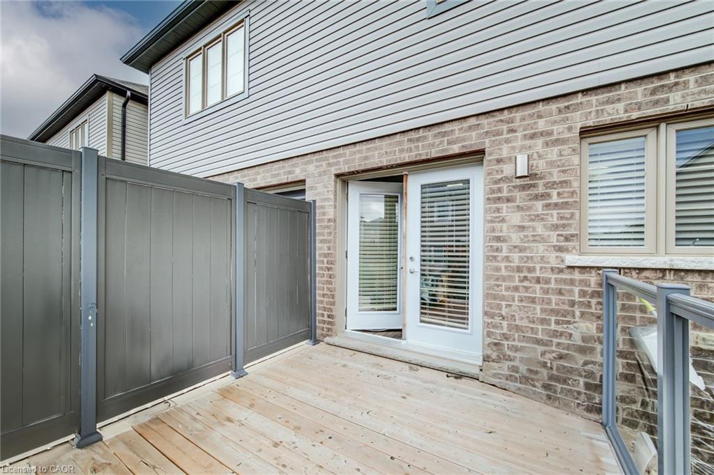 35-205 West Oak Trail, Kitchener, ON - Outdoor With Exterior