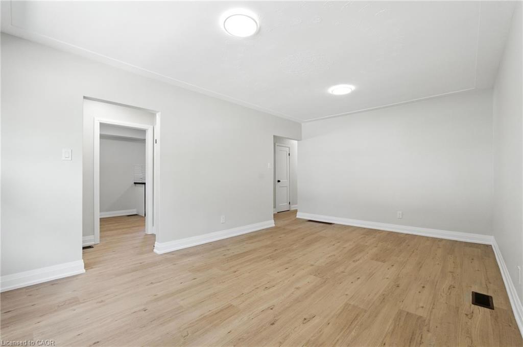 A-929 Upper Ottawa Street, Hamilton, ON - Indoor Photo Showing Other Room