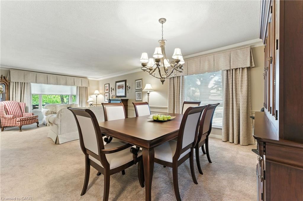 3 Atkins Drive, Hamilton, ON - Indoor Photo Showing Dining Room