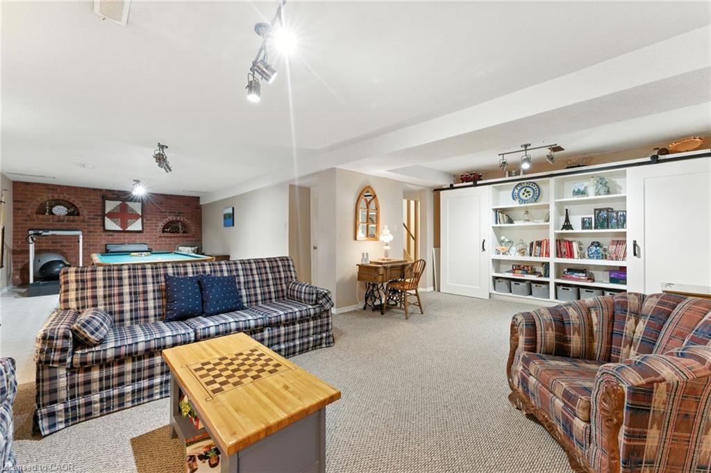 3 Atkins Drive, Hamilton, ON - Indoor Photo Showing Living Room