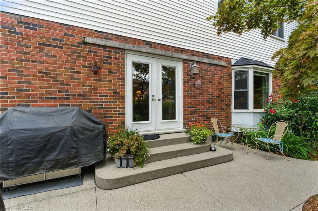 3 Atkins Drive, Hamilton, ON - Outdoor