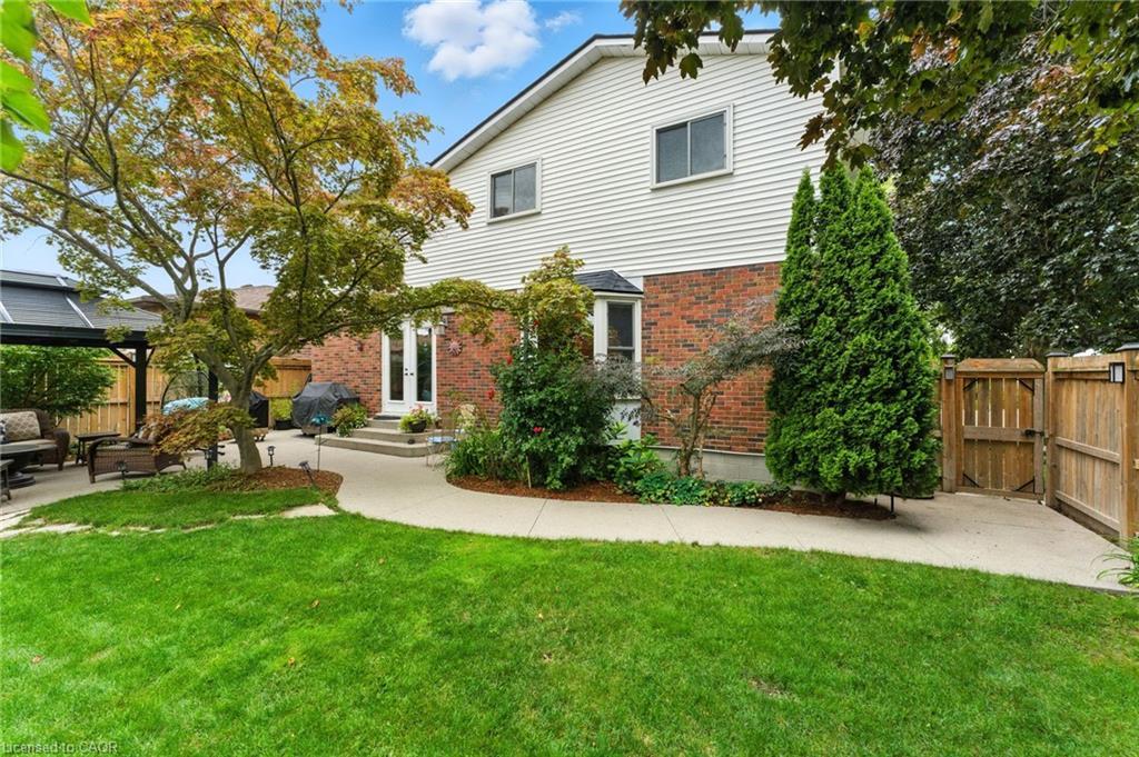 3 Atkins Drive, Hamilton, ON - Outdoor