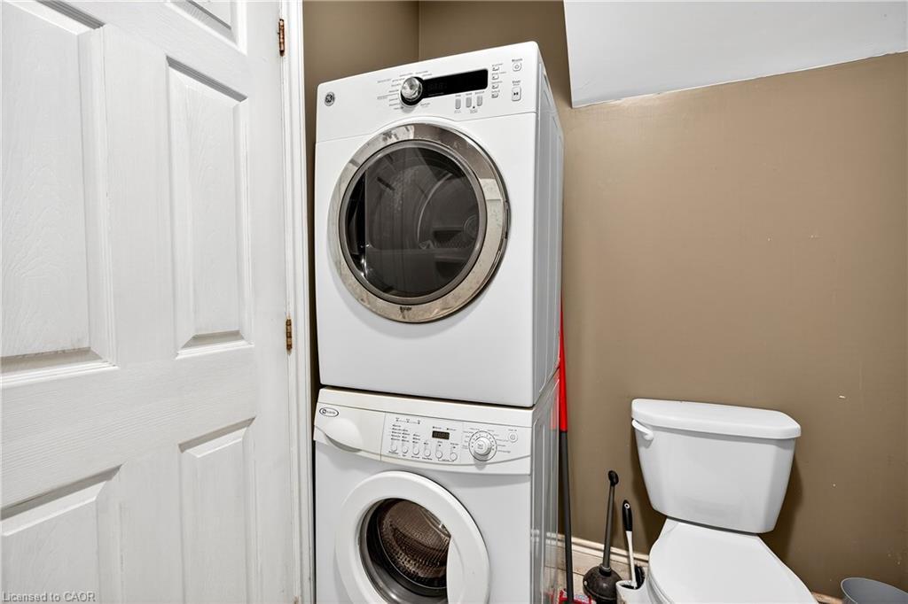 4-81 Water Street S, Cambridge, ON - Indoor Photo Showing Laundry Room