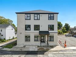 301-89 Durham Street Port Colborne, ON L3K 1C9