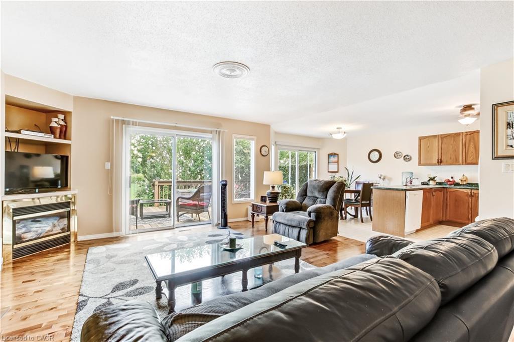 5 Walsingham Drive, Port Rowan, ON - Indoor Photo Showing Living Room