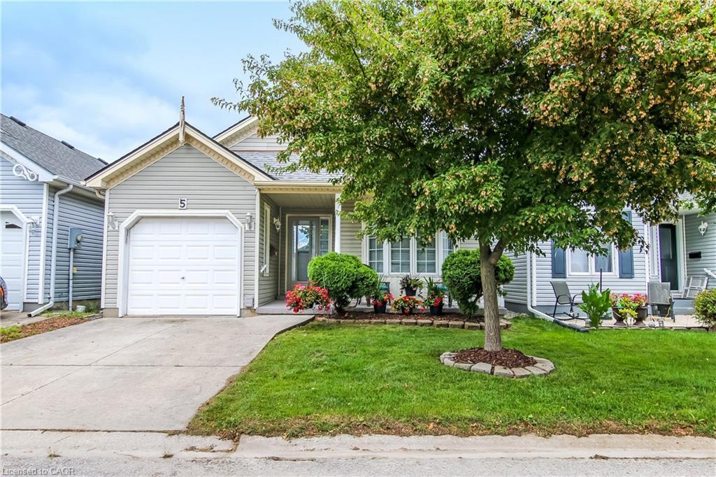 5 Walsingham Drive, Port Rowan, ON - Outdoor With Facade