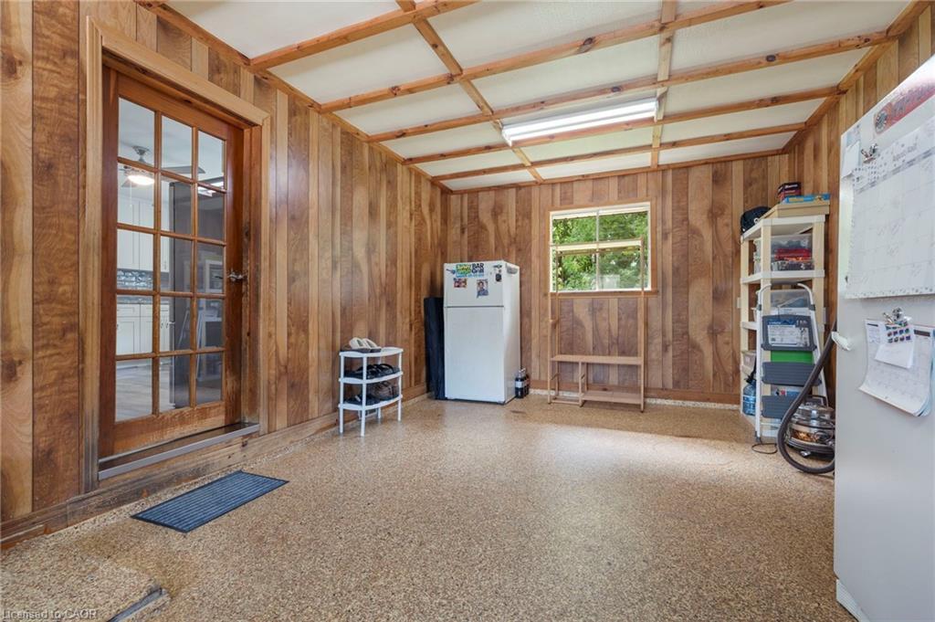 275 West Quarter Line, Forestville, ON - Indoor Photo Showing Other Room