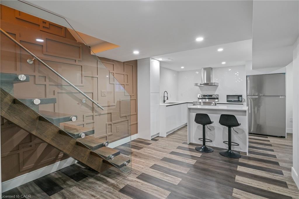 15 Andres Street, Virgil, ON - Indoor