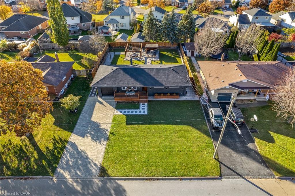 15 Andres Street, Virgil, ON - Outdoor