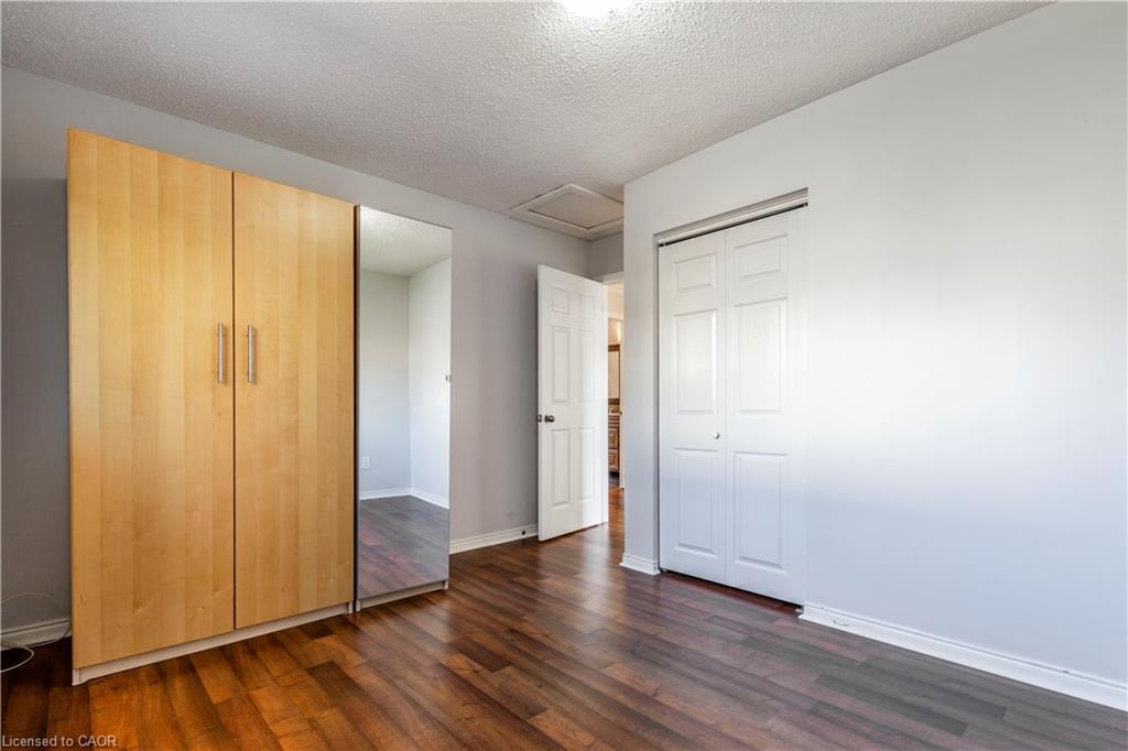 15 Gilcrest Street, Hamilton, ON - Indoor Photo Showing Other Room