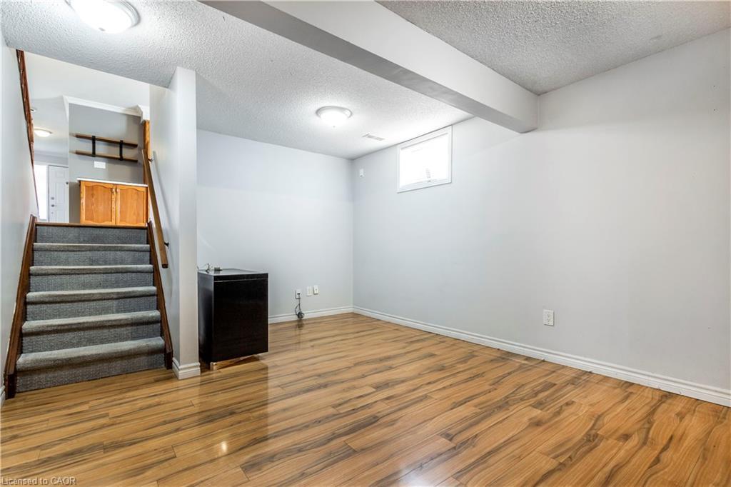 15 Gilcrest Street, Hamilton, ON - Indoor Photo Showing Other Room