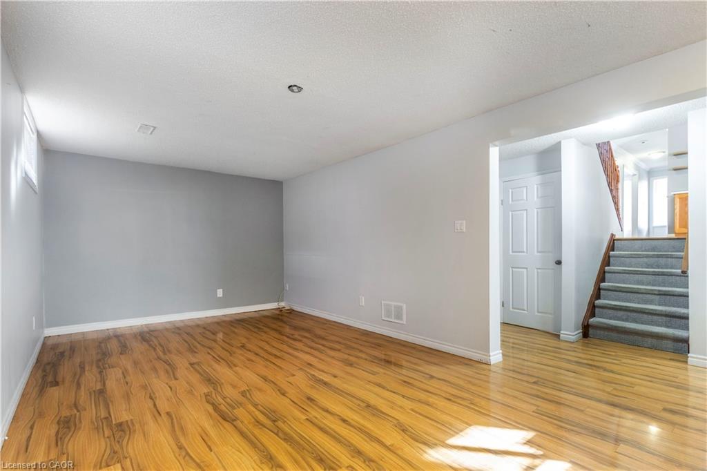 15 Gilcrest Street, Hamilton, ON - Indoor Photo Showing Other Room