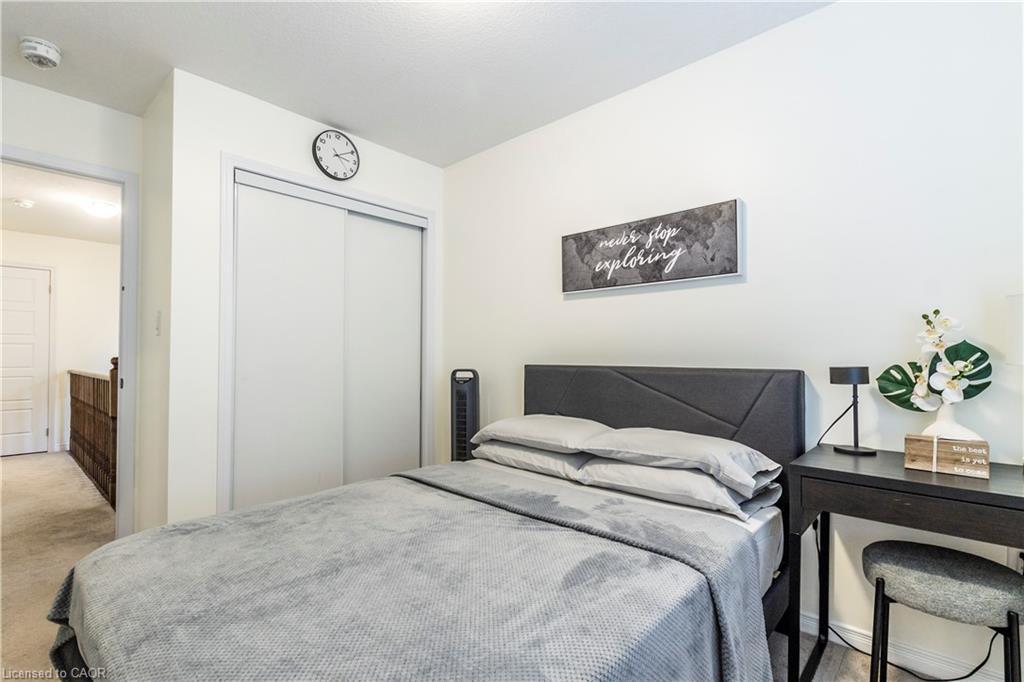 46 Kelso Drive, Caledonia, ON - Indoor Photo Showing Bedroom