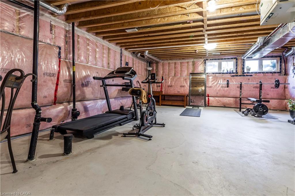 46 Kelso Drive, Caledonia, ON - Indoor Photo Showing Basement
