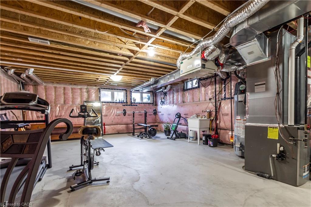 46 Kelso Drive, Caledonia, ON - Indoor Photo Showing Basement