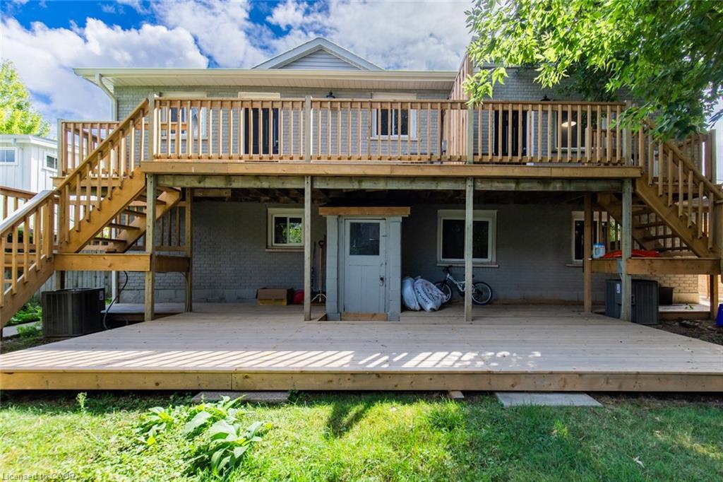 92 Pearl Street S, Hamilton, ON - Outdoor With Deck Patio Veranda With Exterior