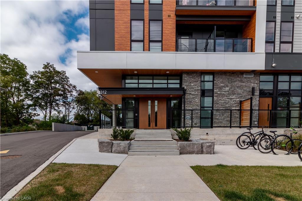 616-312 Erb Street W, Waterloo, ON - Outdoor With Balcony With Facade