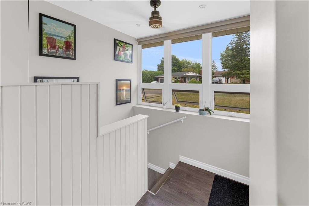 5073 Charles Street, Beamsville, ON - Indoor Photo Showing Other Room