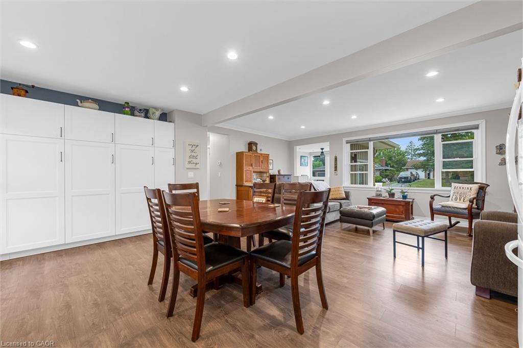 5073 Charles Street, Beamsville, ON - Indoor