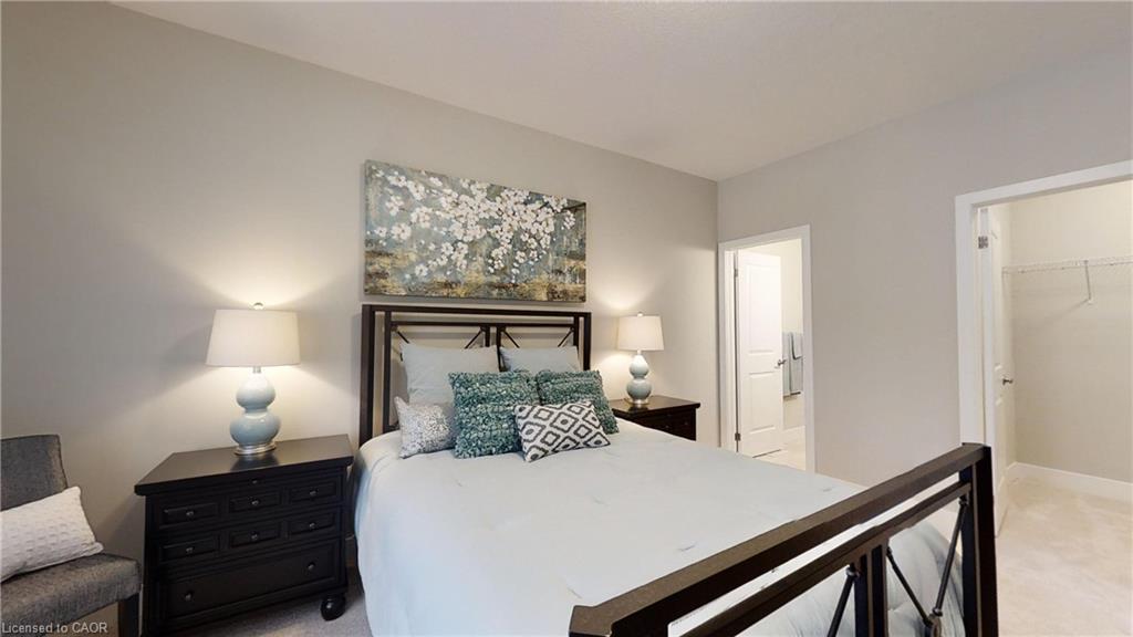 668 Chelton Road, London, ON - Indoor Photo Showing Bedroom