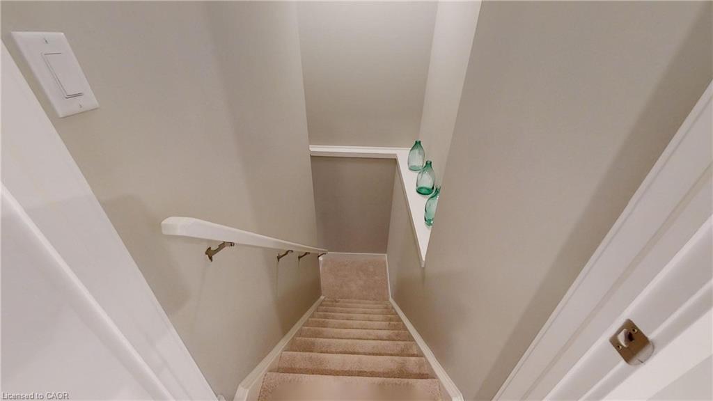 668 Chelton Road, London, ON - Indoor