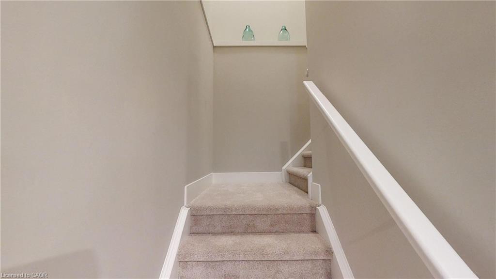 668 Chelton Road, London, ON - Indoor Photo Showing Other Room