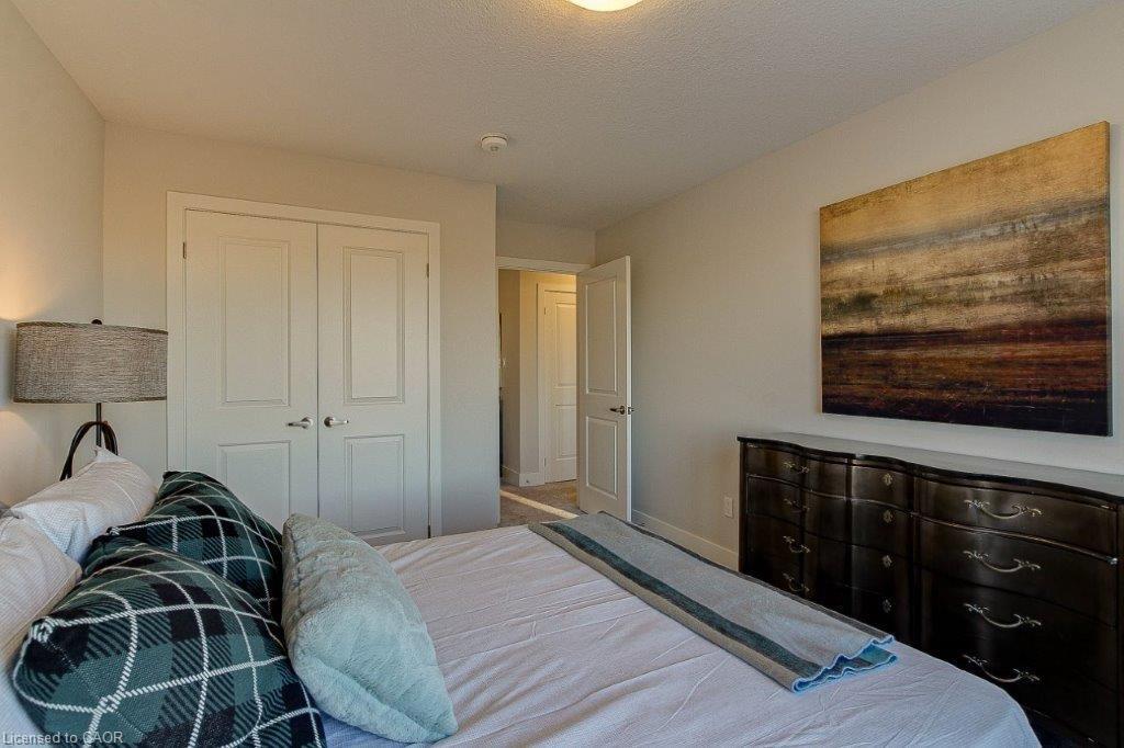 2258 Southport Crescent, London, ON - Indoor Photo Showing Bedroom
