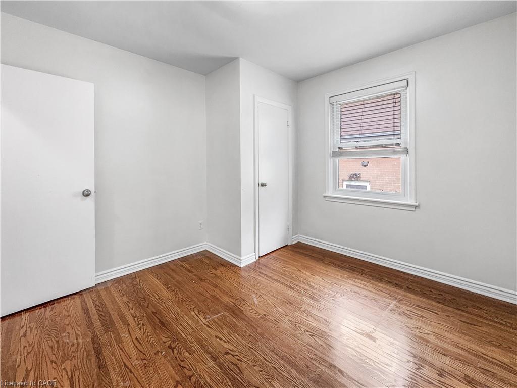 300 East 32Nd Street, Hamilton, ON - Indoor Photo Showing Other Room