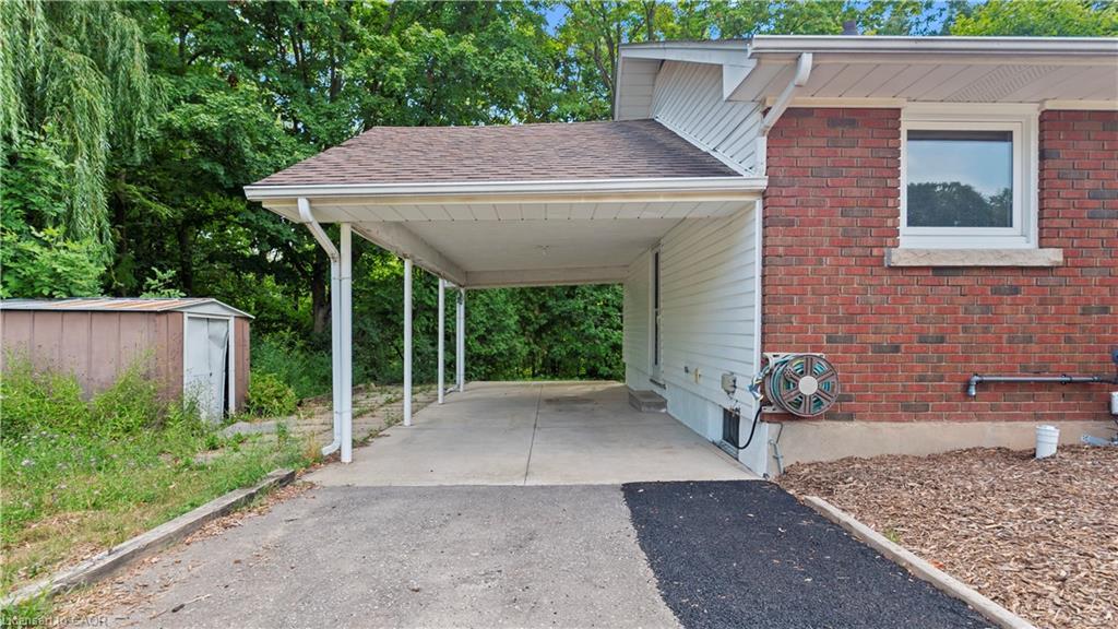 1 Caroline Street, St. Catharines, ON - Outdoor