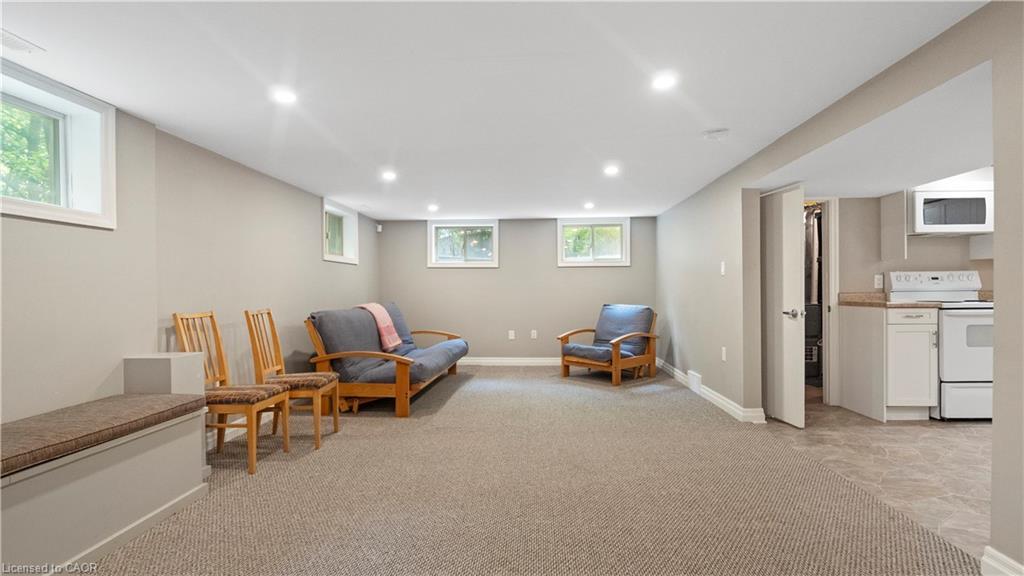 1 Caroline Street, St. Catharines, ON - Indoor Photo Showing Basement
