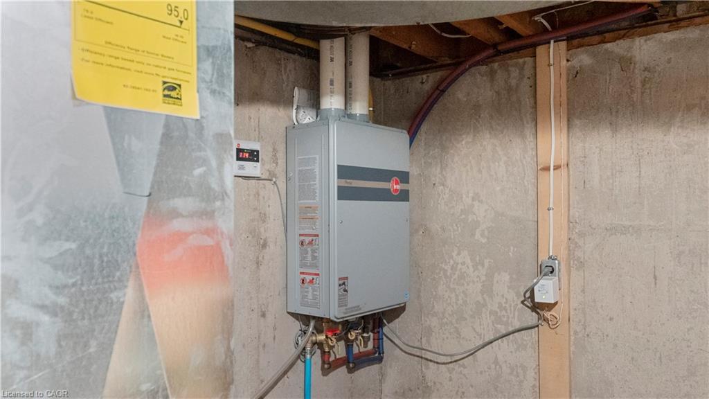 1 Caroline Street, St. Catharines, ON - Indoor Photo Showing Basement