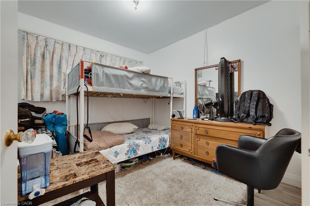 189 Gatewood Road, Kitchener, ON - Indoor Photo Showing Bedroom
