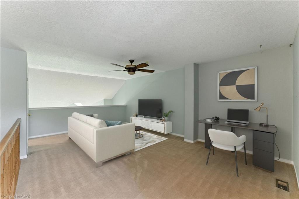 6-40 Wesleyan Court, Ancaster, ON - Indoor