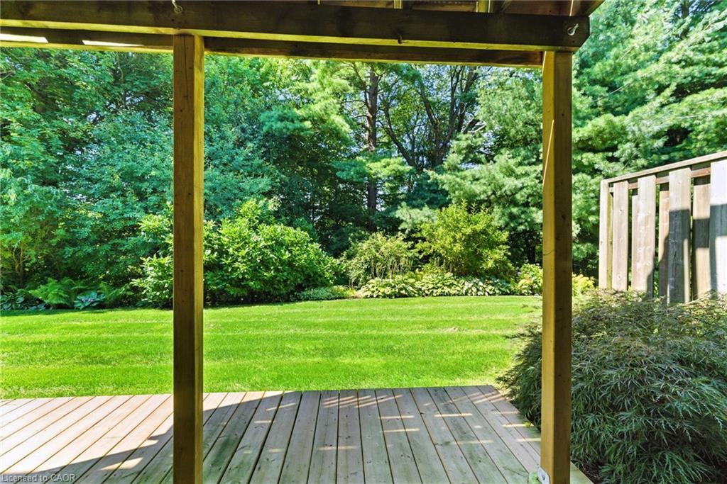 6-40 Wesleyan Court, Ancaster, ON - Outdoor With Deck Patio Veranda